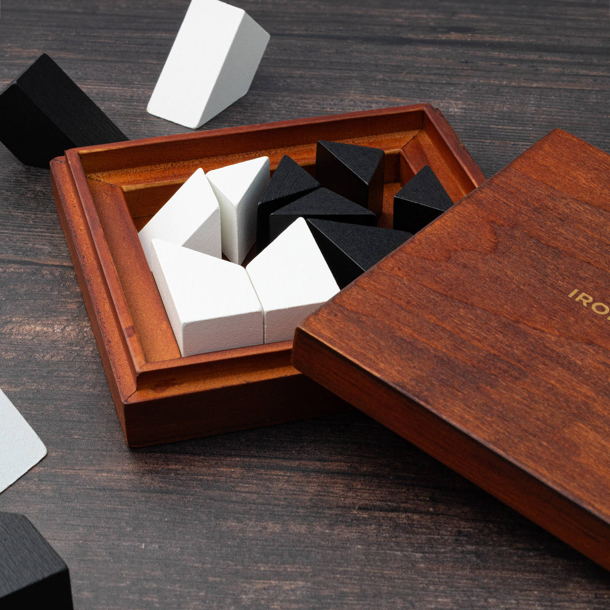 Shapeshifter - Wooden Puzzle