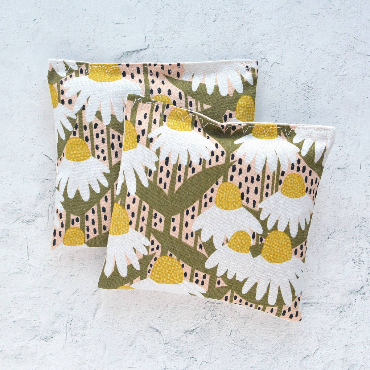 Organic Lavender Sachet Bundle in White Coneflower