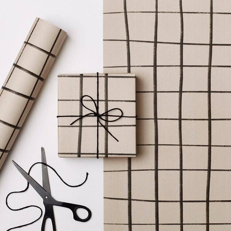 GRID GIFT WRAP
